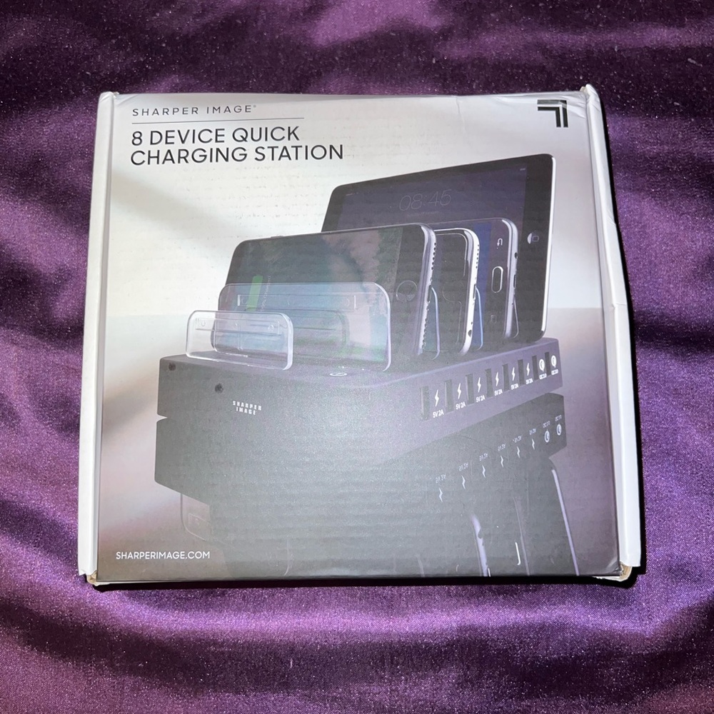 8 Device quick Charging Station